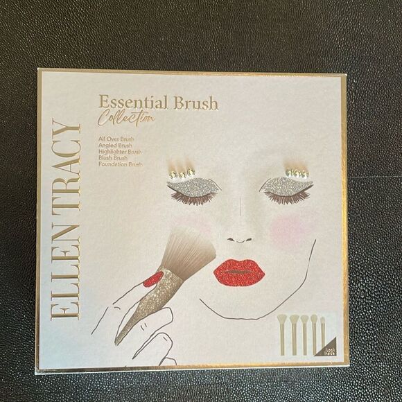 Ellen Tracy Essential Brush Collection - Picture 1 of 6